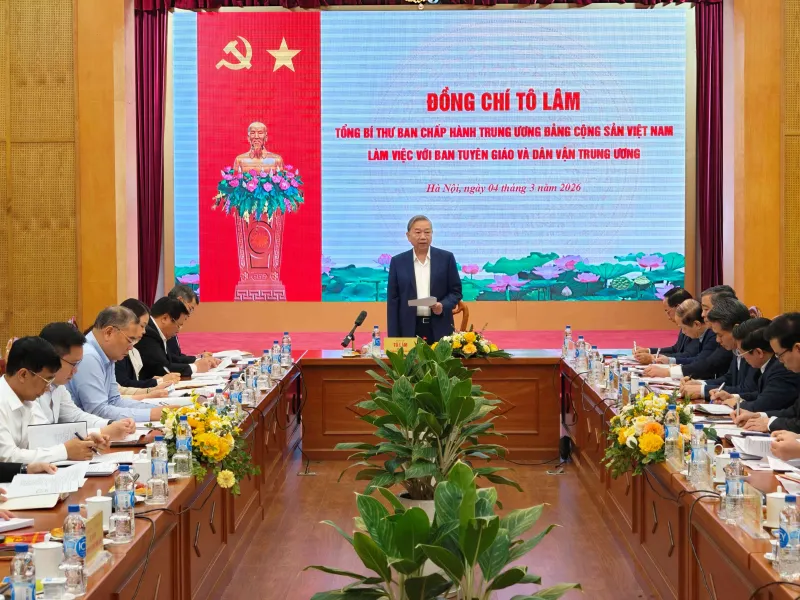 Tổng B&iacute; thư T&ocirc; L&acirc;m l&agrave;m việc về dự thảo Quy định c&ocirc;ng t&aacute;c ch&iacute;nh trị, tư tưởng trong Đảng- Ảnh 1.