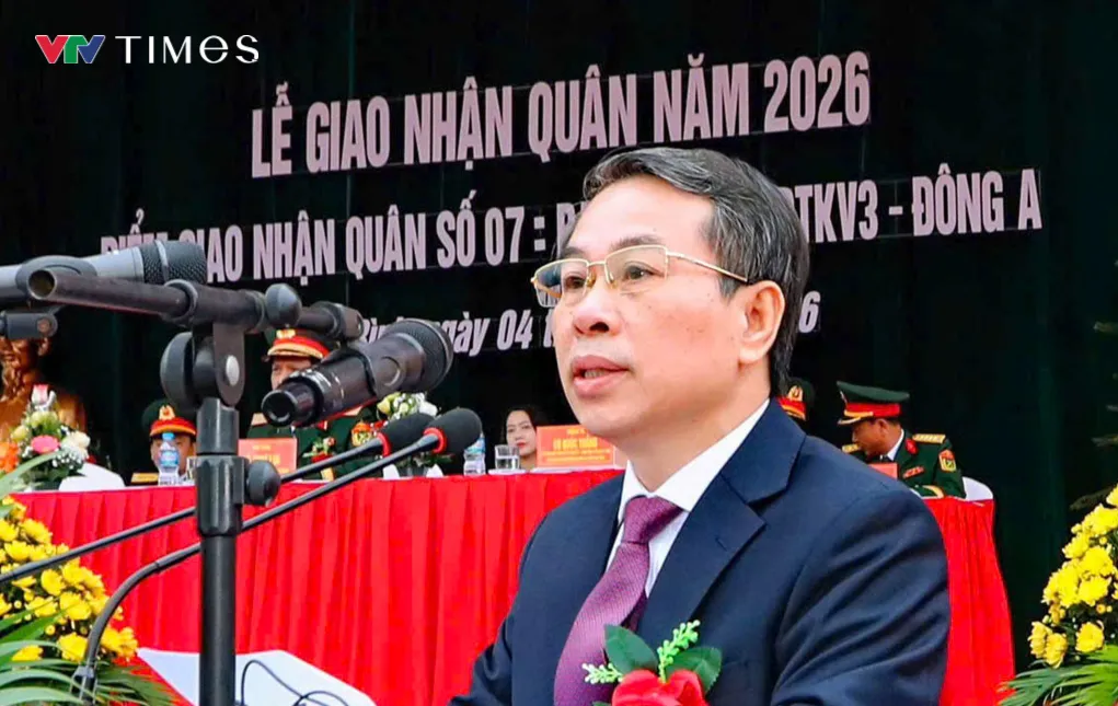 Ninh B&igrave;nh: Tưng bừng Ng&agrave;y hội t&ograve;ng qu&acirc;n, hơn 6.000 thanh ni&ecirc;n n&ocirc; nức l&ecirc;n đường nhập ngũ - Ảnh 2.