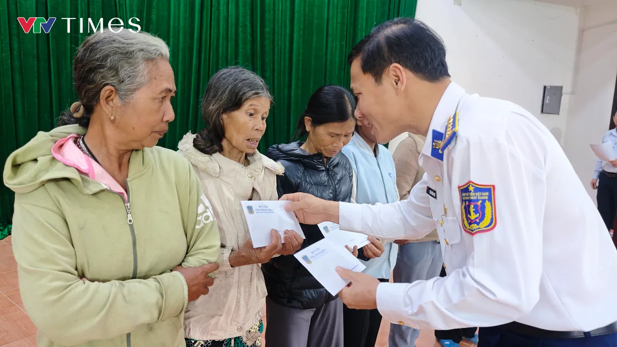 Bộ Tư lệnh V&ugrave;ng Cảnh s&aacute;t biển 2: 22 năm vững v&agrave;ng nơi đầu s&oacute;ng - Ảnh 2.