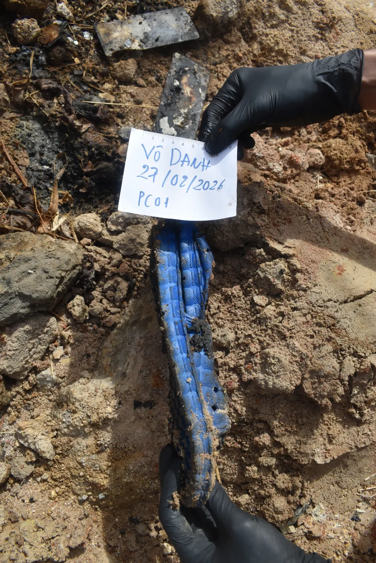 Phát hiện thi thể nam giới mất một cánh tay phải ở TP Hồ Chí Minh - Ảnh 2.