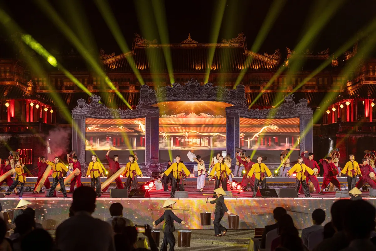 Lan tỏa thi ca triều Nguyễn giữa đời sống đương đại - Ảnh 4.