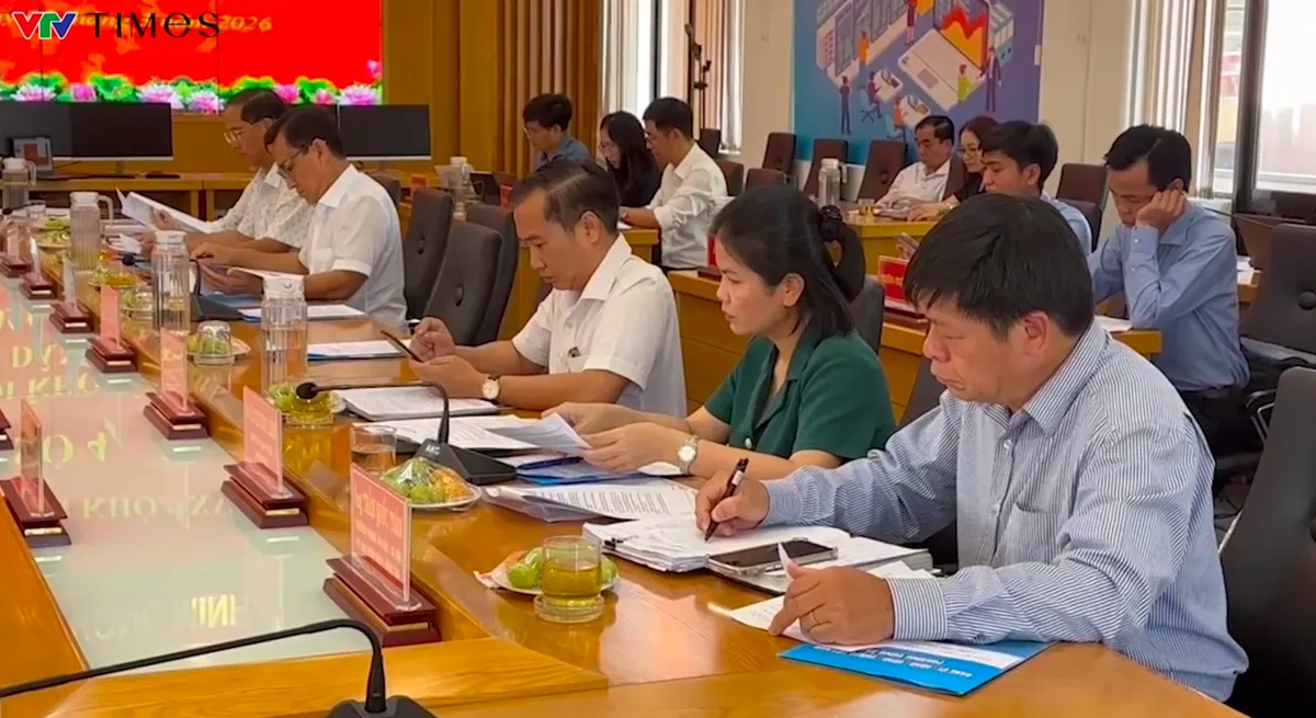 TP Hồ Ch&iacute; Minh kiểm tra c&ocirc;ng t&aacute;c bầu cử tại đơn vị bầu cử số 4  - Ảnh 2.