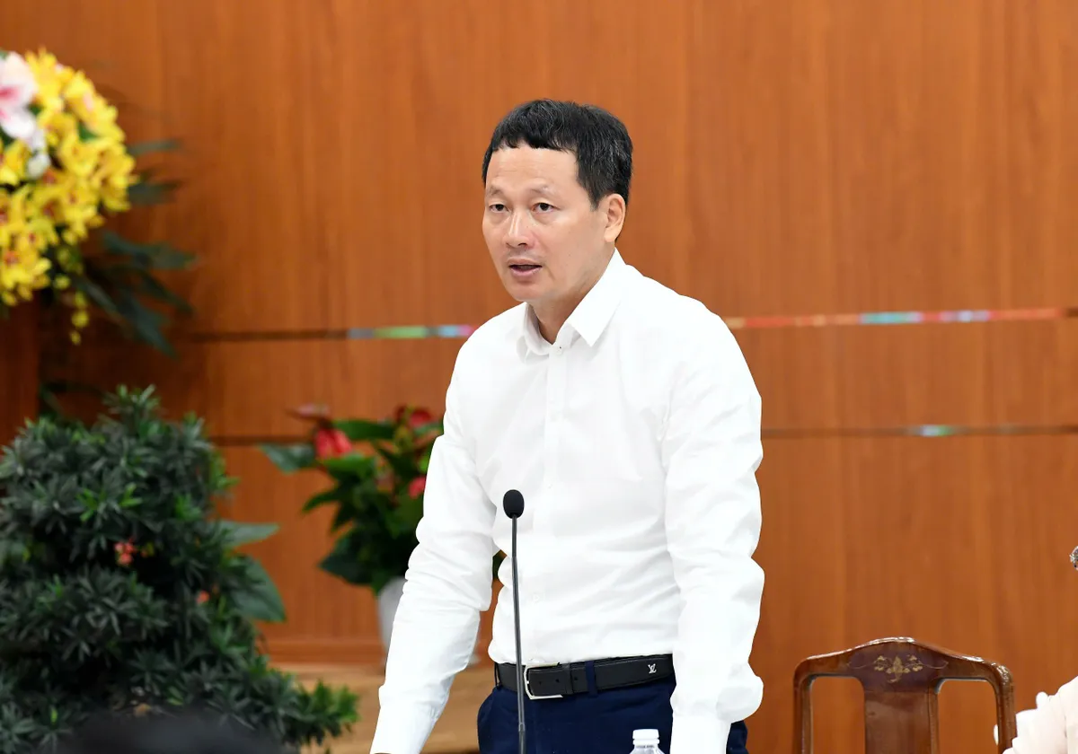 Chủ tịch Quốc hội: Tổ chức tốt việc tiếp x&uacute;c cử tri, kh&ocirc;ng thực hiện qua loa, đại kh&aacute;i- Ảnh 6.