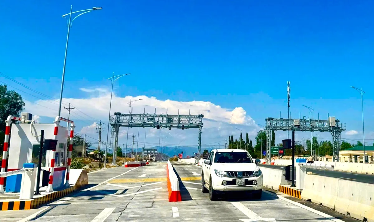 M&ocirc; h&igrave;nh thu ph&iacute; 5 tuyến cao tốc Bắc - Nam c&oacute; g&igrave; đột ph&aacute;? - Ảnh 1.