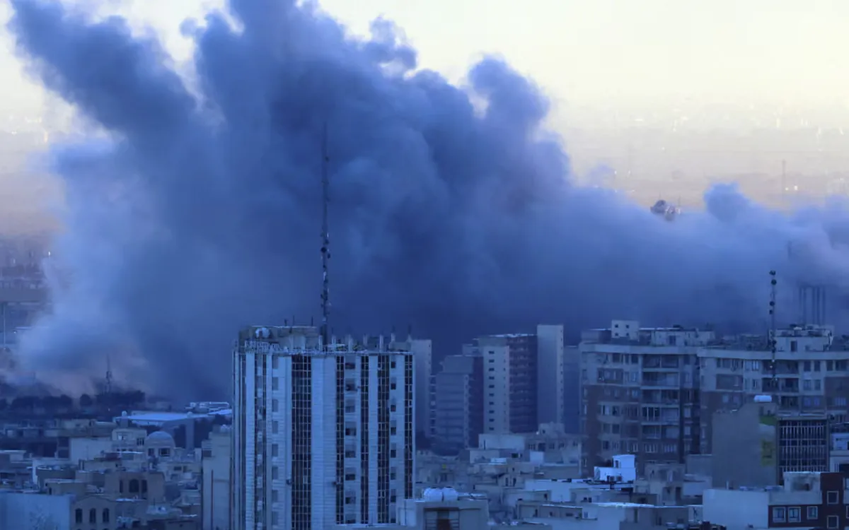 Lầu Năm G&oacute;c: Mỹ "mới chỉ bắt đầu" trong cuộc chiến với Iran - Ảnh 1.