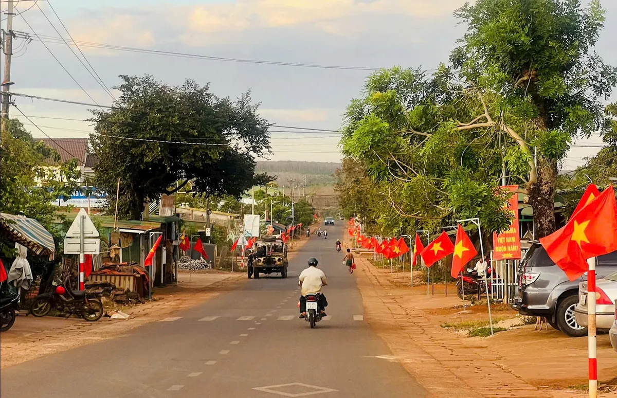 Gia Lai: Cử tri bi&ecirc;n giới, hải đảo kỳ vọng, ph&aacute;t triển vươn tầm thời kỳ mới - Ảnh 4.