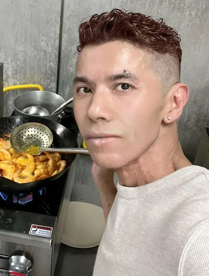 Ca sĩ Kasim Ho&agrave;ng Vũ qua đời ở tuổi 46 - Ảnh 1.