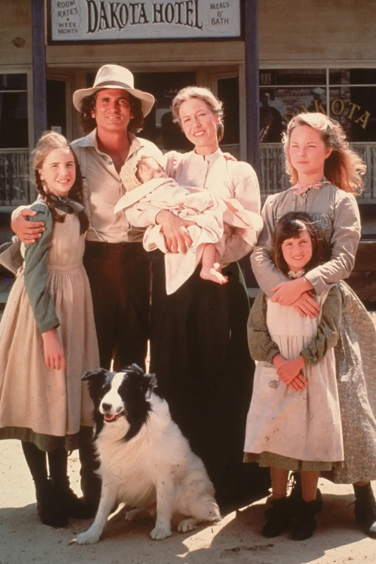 Sau hơn 40 năm, "Ng&ocirc;i nh&agrave; nhỏ tr&ecirc;n thảo nguy&ecirc;n" lại g&acirc;y sốt- Ảnh 4.