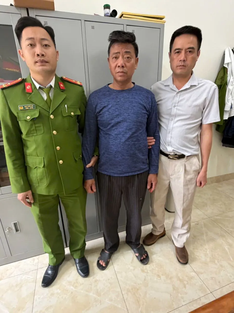 Nghi can s&aacute;t hại người ở c&ugrave;ng tổ d&acirc;n phố ra đầu th&uacute; sau 27 năm trốn truy n&atilde; - Ảnh 2.