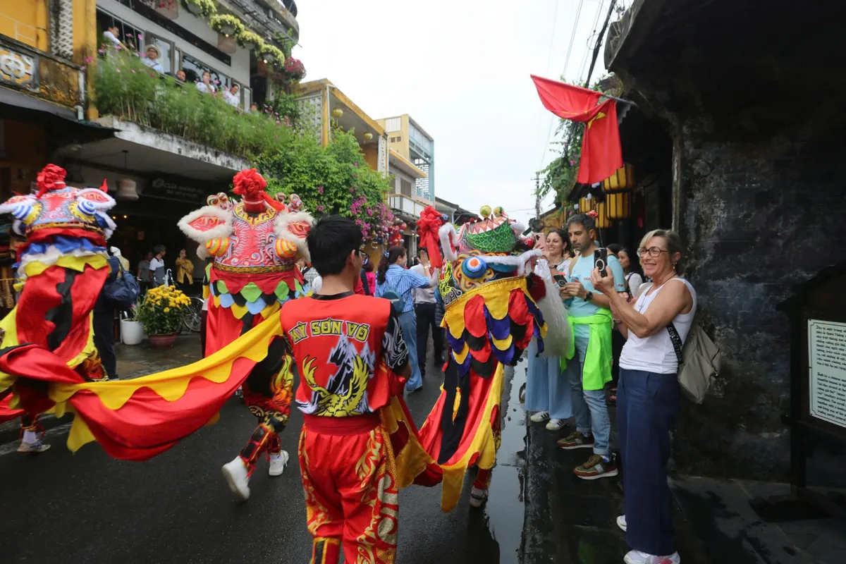 Hội An 3 năm li&ecirc;n tiếp l&agrave; điểm đến th&acirc;n thiện nhất Việt Nam- Ảnh 4.