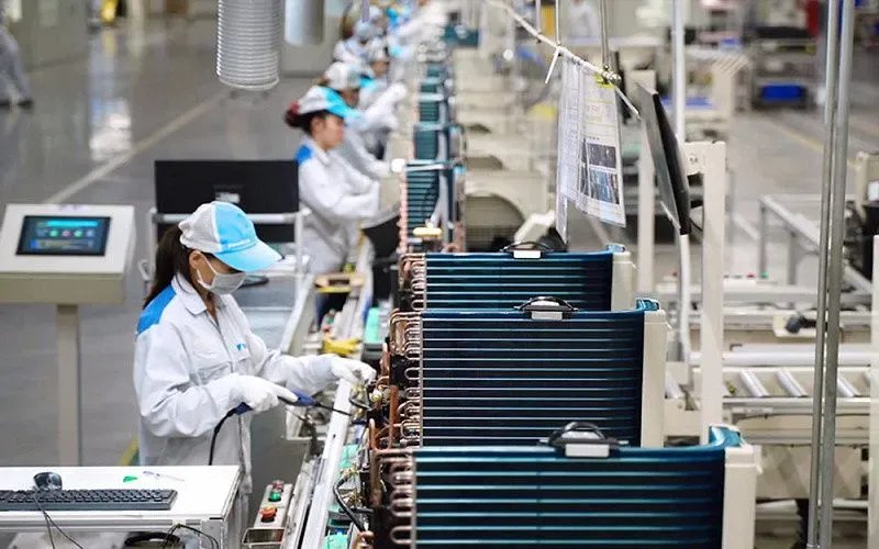 FDI thực hiện tại Việt Nam đạt 3,21 tỷ USD sau 2 th&aacute;ng, cao nhất trong 5 năm- Ảnh 1.