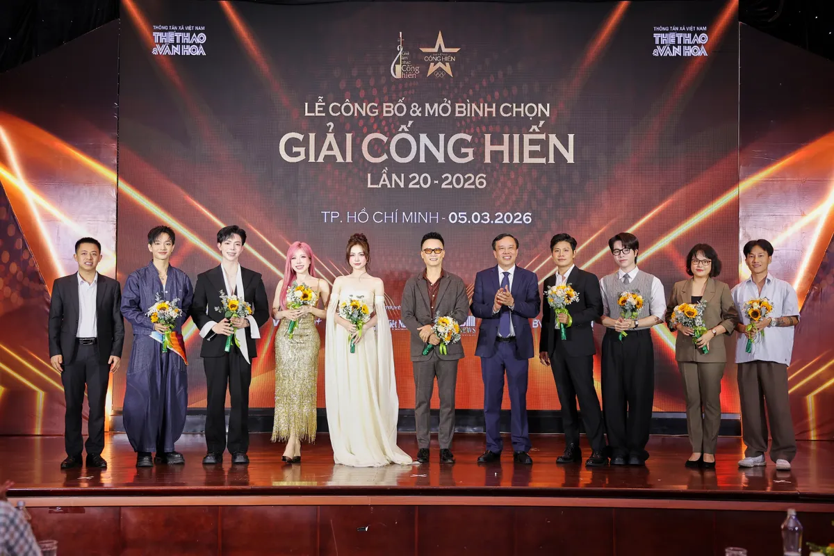 Soobin, H&ograve;a Minzy trở th&agrave;nh đại sứ của Giải thưởng Cống hiến lần thứ 20- Ảnh 1.