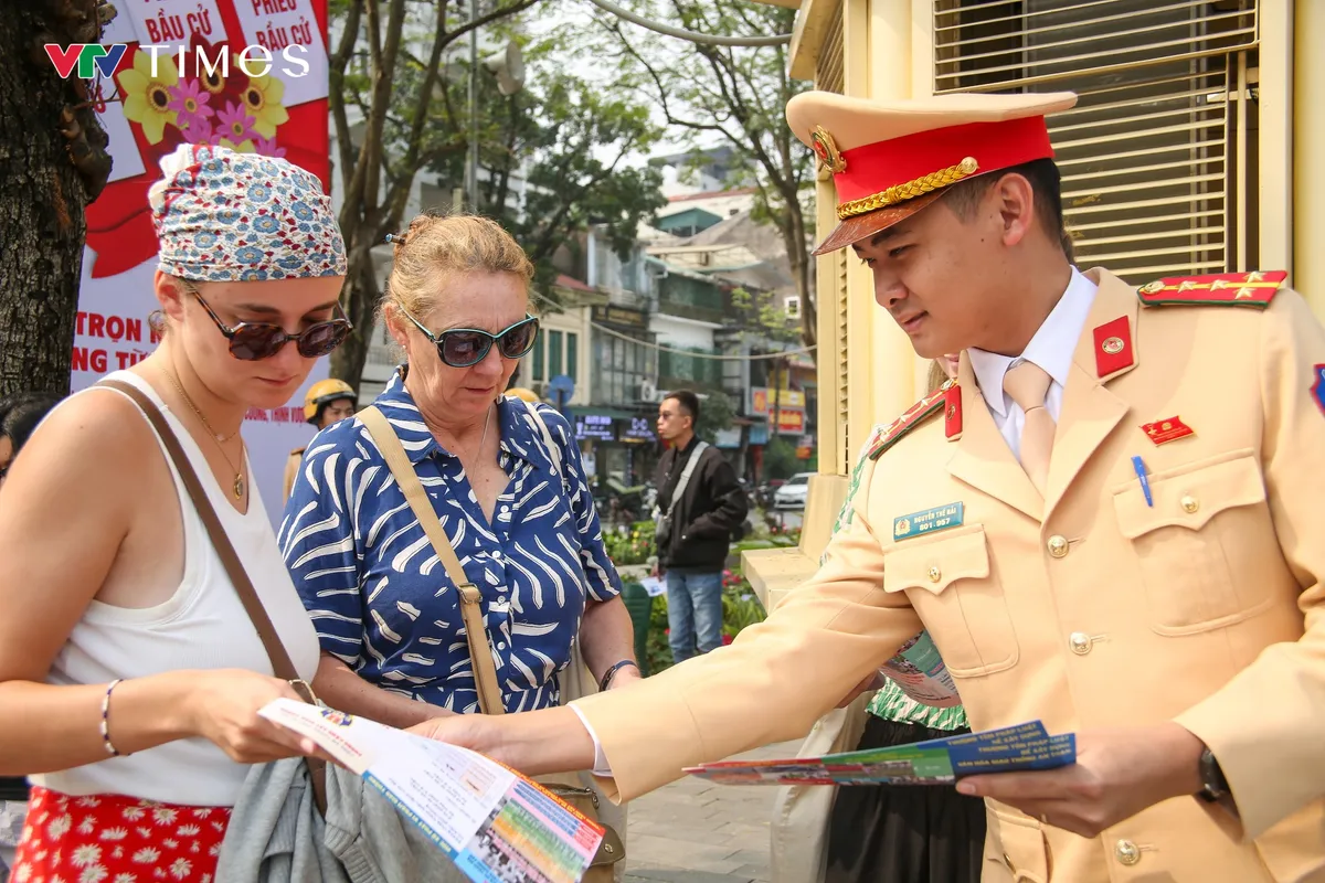 Những tuyến đường &ldquo;Ba nhất&rdquo; bảo đảm th&ocirc;ng suốt phục vụ ng&agrave;y bầu cử  - Ảnh 1.
