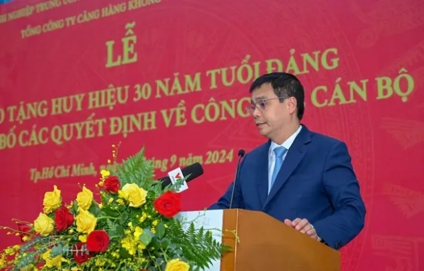 Chủ tịch ACV Vũ Thế Phiệt bị bắt tạm giam v&igrave; vi phạm quy định về đấu thầu- Ảnh 1.