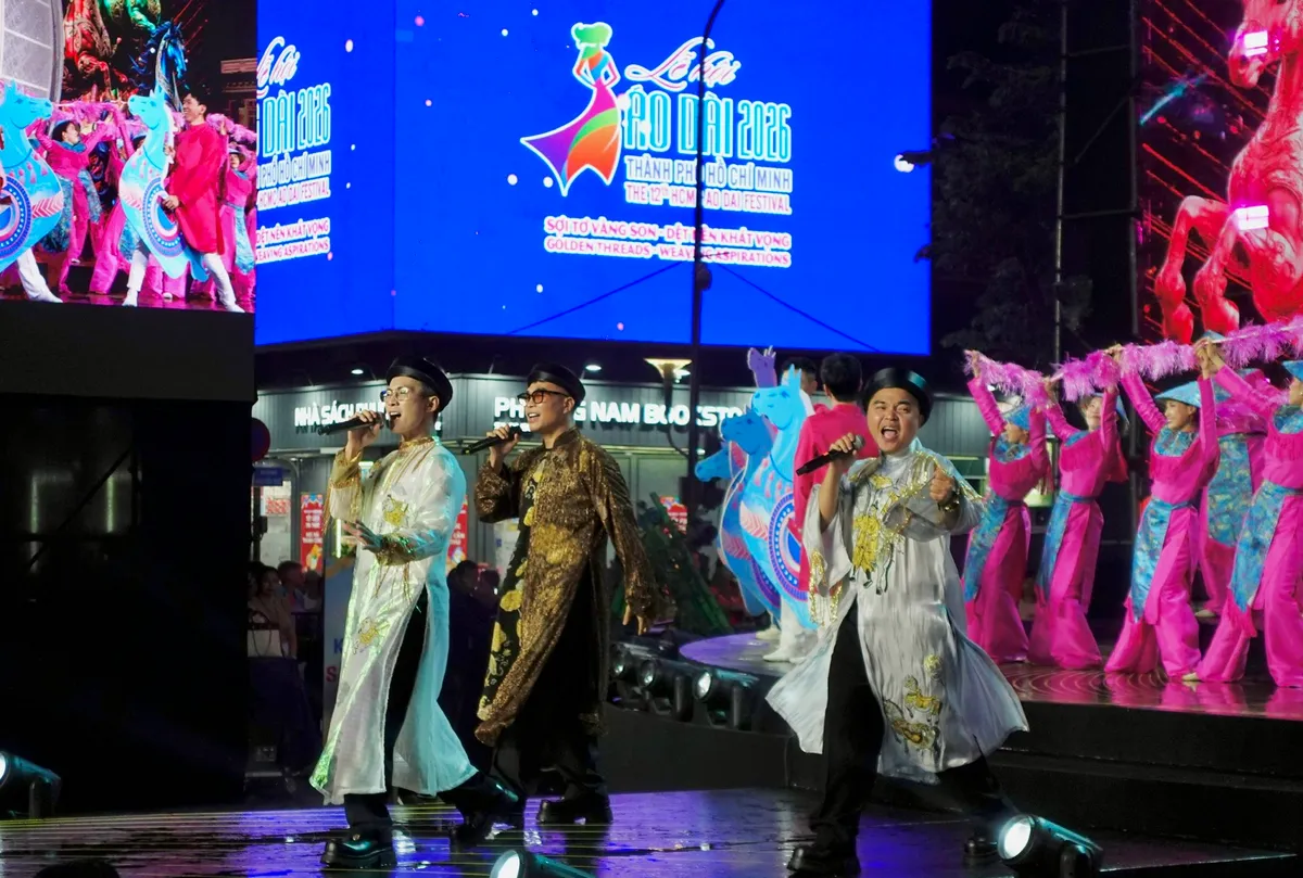 Khai mạc Lễ hội Áo dài TP Hồ Chí Minh 2026: Sức sống di sản trong kỷ nguyên mới - Ảnh 11.