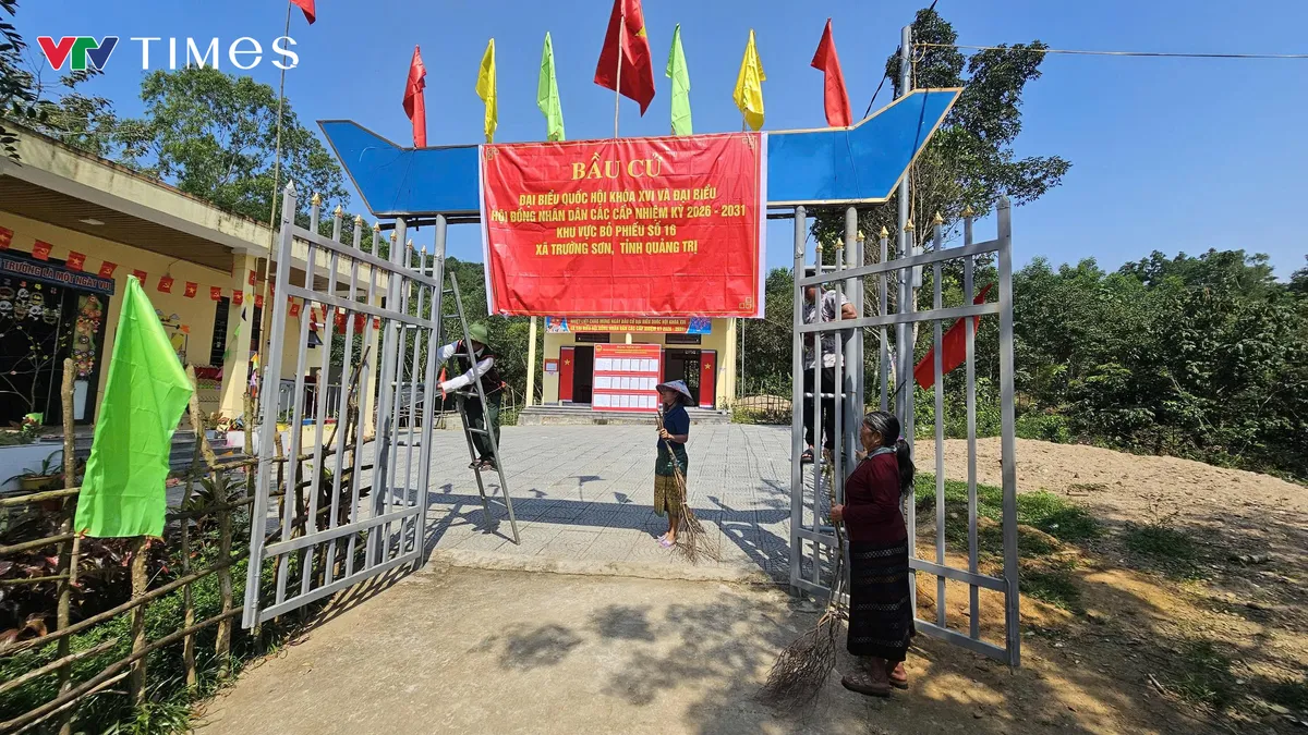 Gấp r&uacute;t chuẩn bị bầu cử sớm ở c&aacute;c bản v&ugrave;ng s&acirc;u Trường Sơn - Ảnh 3.