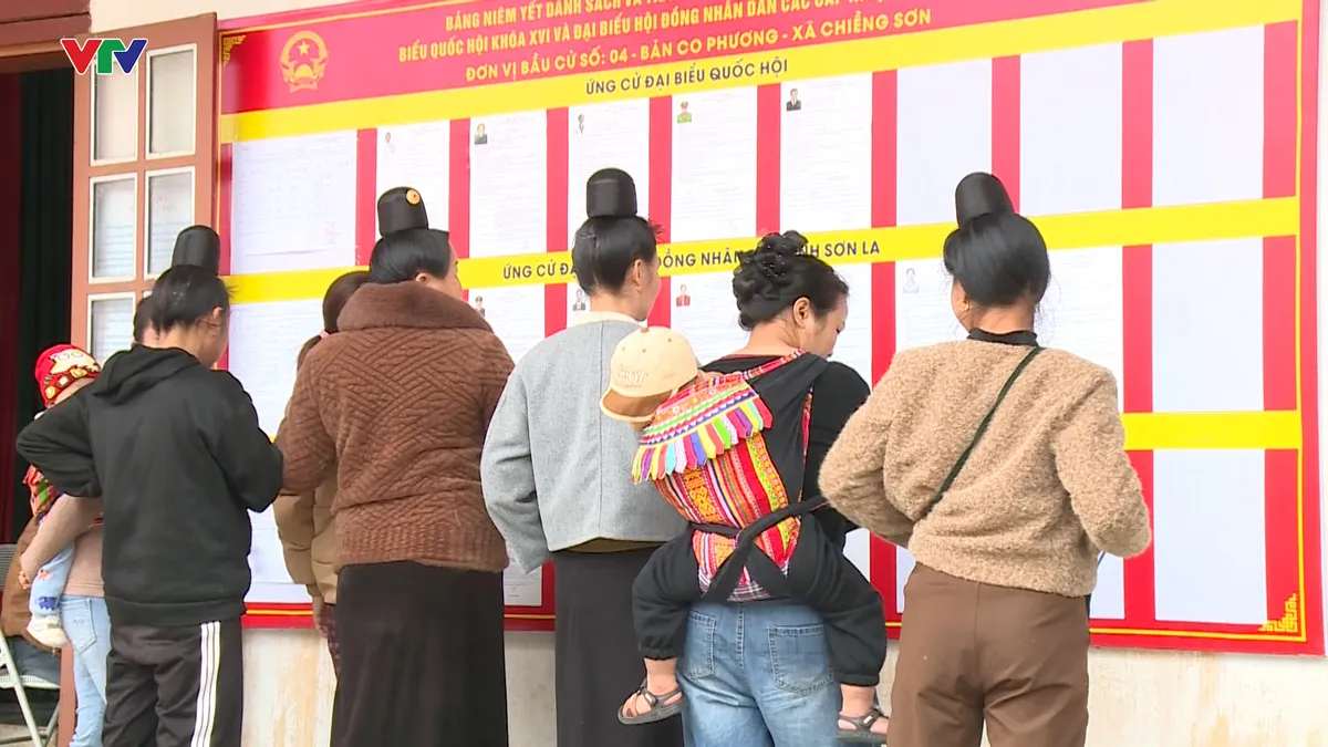 Chiềng Sơn (Sơn La) s&aacute;ng tạo tuy&ecirc;n truyền hướng về ng&agrave;y bầu cử - Ảnh 2.