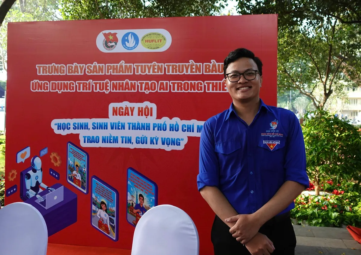 Cử tri trẻ TP Hồ Ch&iacute; Minh trao niềm tin, gửi kỳ vọng v&agrave;o c&aacute;c đại biểu Quốc hội - Ảnh 11.