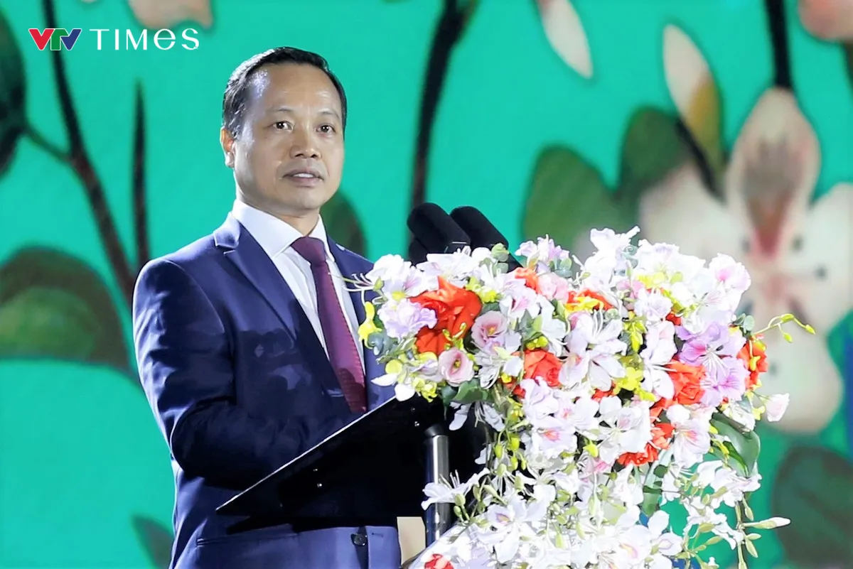 Thủ tướng Phạm Minh Ch&iacute;nh dự khai mạc Lễ hội Hoa Ban Điện Bi&ecirc;n năm 2026  - Ảnh 1.