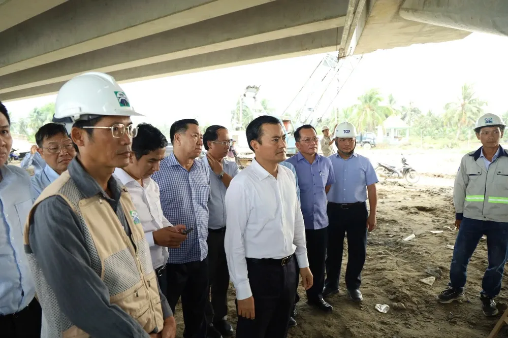 TP Hồ Ch&iacute; Minh d&ugrave;ng flycam, dữ liệu số gi&aacute;m s&aacute;t tiến độ V&agrave;nh đai 3 - Ảnh 1.