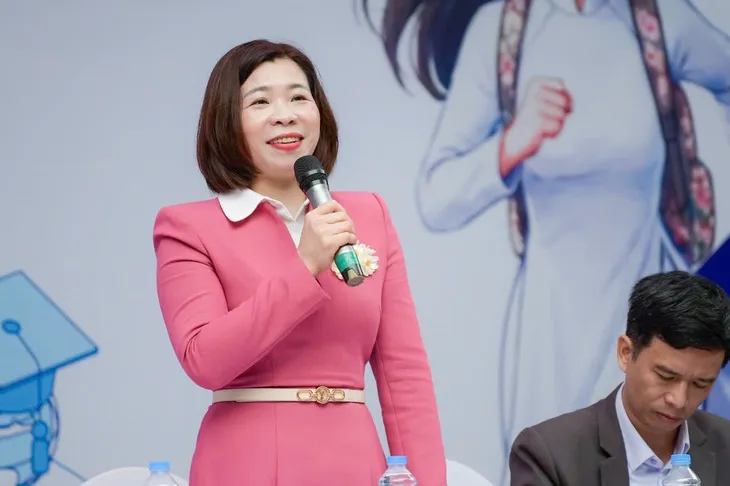 S&aacute;p nhập b&aacute;o ch&iacute; kh&ocirc;ng đồng nghĩa giảm cơ hội việc l&agrave;m - Ảnh 1.