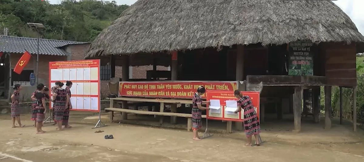 C&aacute;c x&atilde; v&ugrave;ng bi&ecirc;n giới Th&agrave;nh phố Đ&agrave; Nẵng chuẩn bị cho ng&agrave;y hội bầu cử- Ảnh 1.