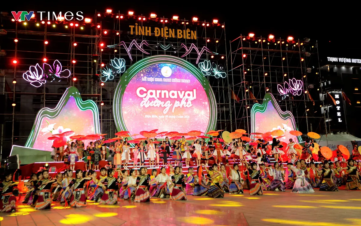 Không gian nghệ thuật rực rỡ sắc màu và tràn đầy sức sống. Ảnh: Dương Duy