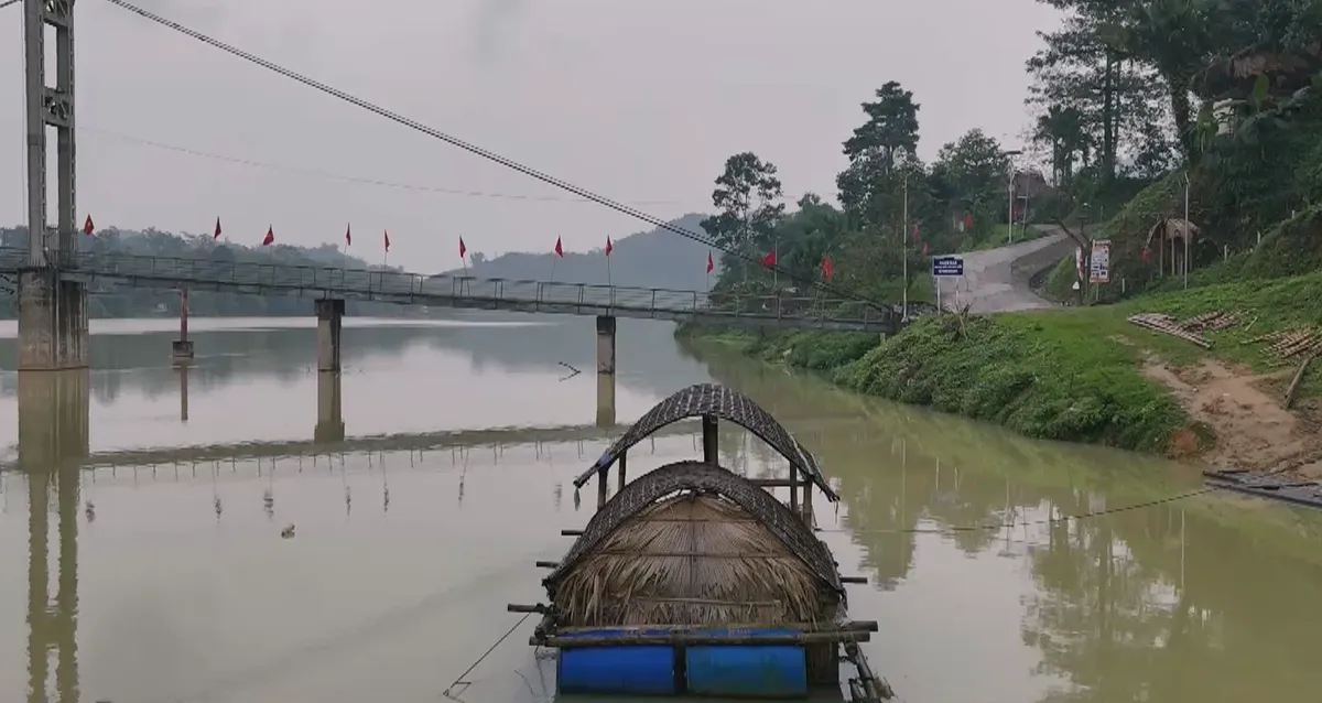 Chấn chỉnh hoạt động bến đ&ograve; du lịch kh&ocirc;ng ph&eacute;p tr&ecirc;n s&ocirc;ng Chu- Ảnh 2.