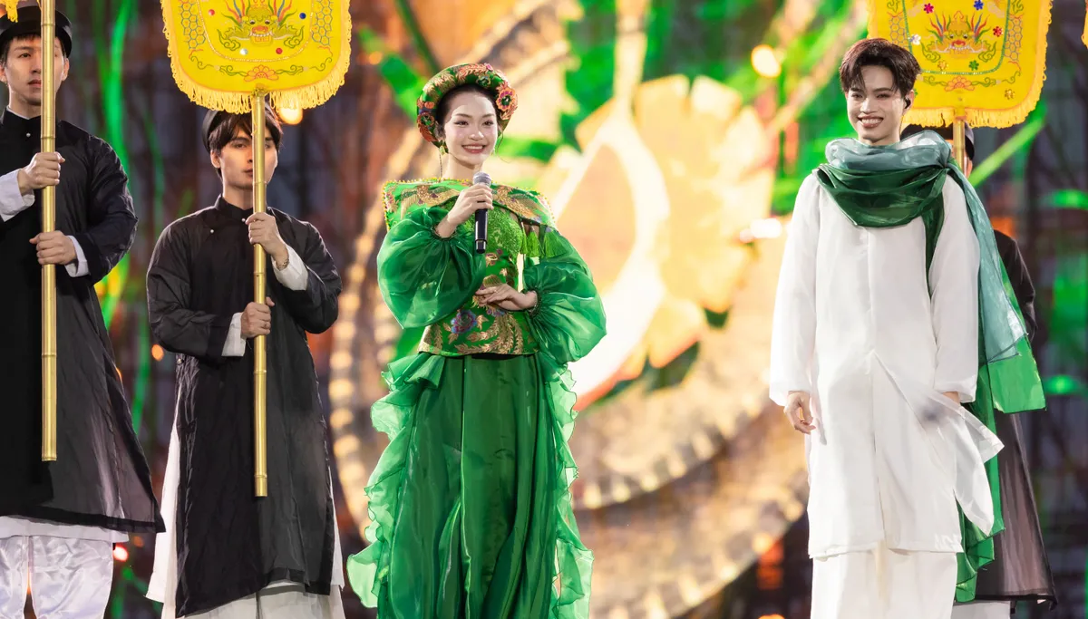 "C&ocirc; g&aacute;i Quan họ" Minh Ngọc đưa &acirc;m hưởng Quan họ l&ecirc;n s&acirc;n khấu concert hiện đại- Ảnh 3.