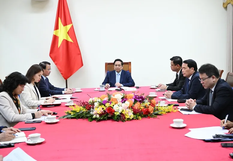 UAE sẽ hỗ trợ tối đa nhu cầu năng lượng trước mắt v&agrave; l&acirc;u d&agrave;i của Việt Nam- Ảnh 1.