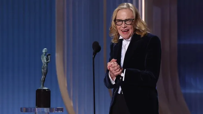 Dự đo&aacute;n Oscar 2026 - Hạng mục Nữ diễn vi&ecirc;n phụ xuất sắc nhất: Cơ hội mong manh cho "n&agrave;ng thơ" Elle Fanning - Ảnh 4.