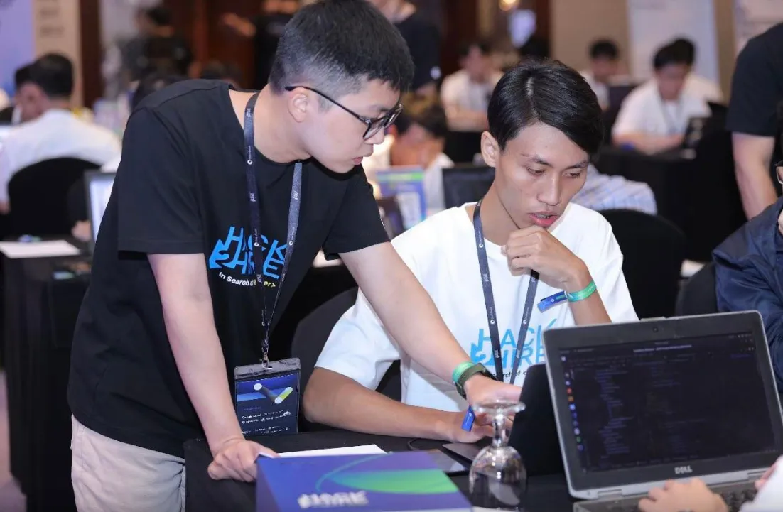 Ng&agrave;nh IT tiếp tục dẫn đầu về thu nhập, nhiều vị tr&iacute; vượt 100 triệu đồng/th&aacute;ng- Ảnh 1.