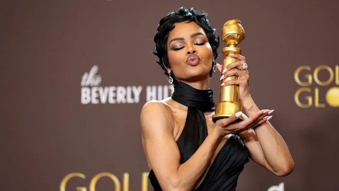 Dự đo&aacute;n Oscar 2026 - Hạng mục Nữ diễn vi&ecirc;n phụ xuất sắc nhất: Cơ hội mong manh cho "n&agrave;ng thơ" Elle Fanning - Ảnh 5.