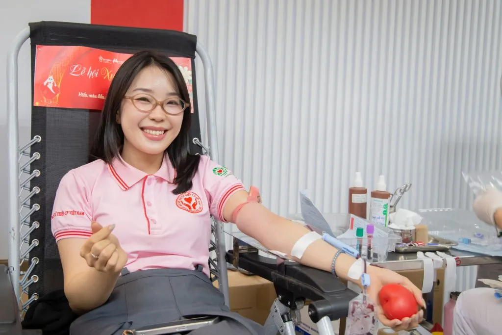 Lễ hội Xu&acirc;n hồng 2026 vượt chỉ ti&ecirc;u gần 3.000 đơn vị m&aacute;u- Ảnh 3.