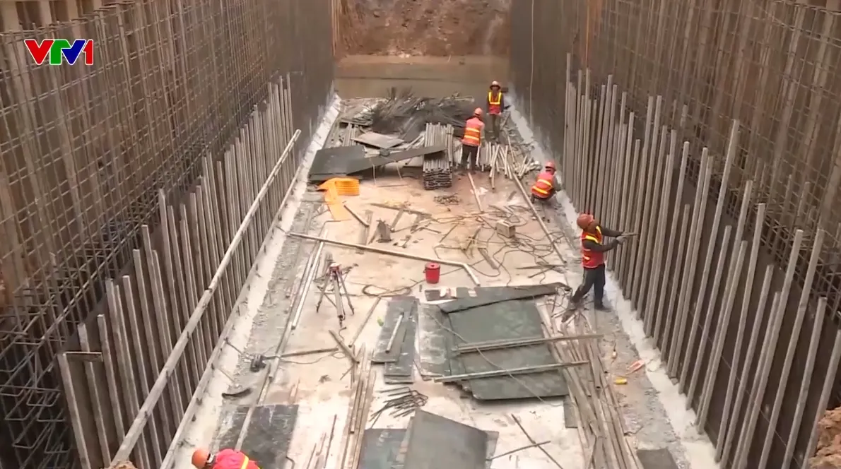 Gấp r&uacute;t thi c&ocirc;ng c&ocirc;ng tr&igrave;nh chống ngập Thụy Phương - Ảnh 1.