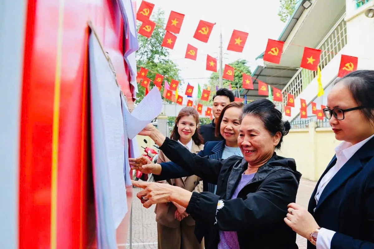 Phường Dương Nội: Tập trung cao độ, quyết t&acirc;m tổ chức th&agrave;nh c&ocirc;ng &ldquo;Ng&agrave;y hội non s&ocirc;ng&rdquo; - Ảnh 2.