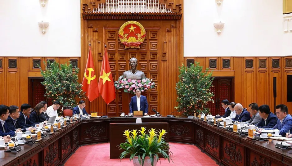 Thủ tướng: Kh&ocirc;ng để thiếu năng lượng trong bất cứ ho&agrave;n cảnh n&agrave;o - Ảnh 1.