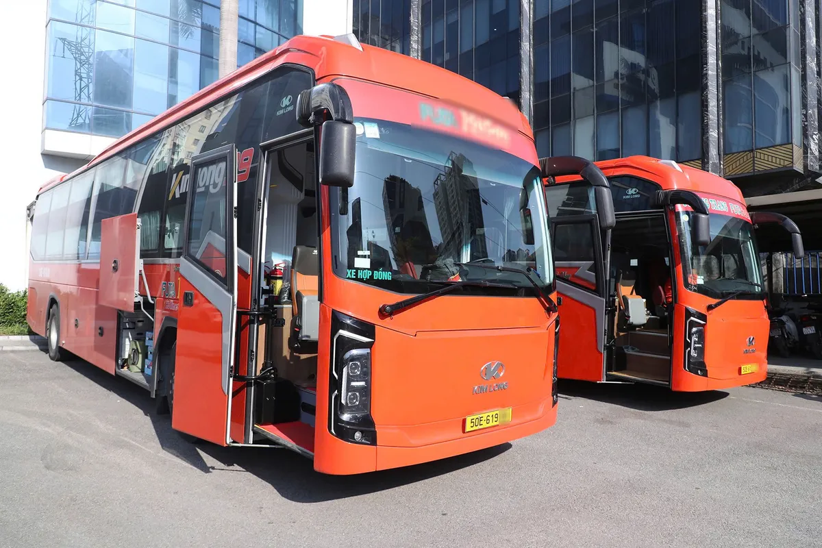 Bộ C&ocirc;ng an v&agrave; Bộ X&acirc;y dựng khảo s&aacute;t an to&agrave;n xe kh&aacute;ch giường nằm tr&ecirc;n đường n&uacute;i- Ảnh 3.