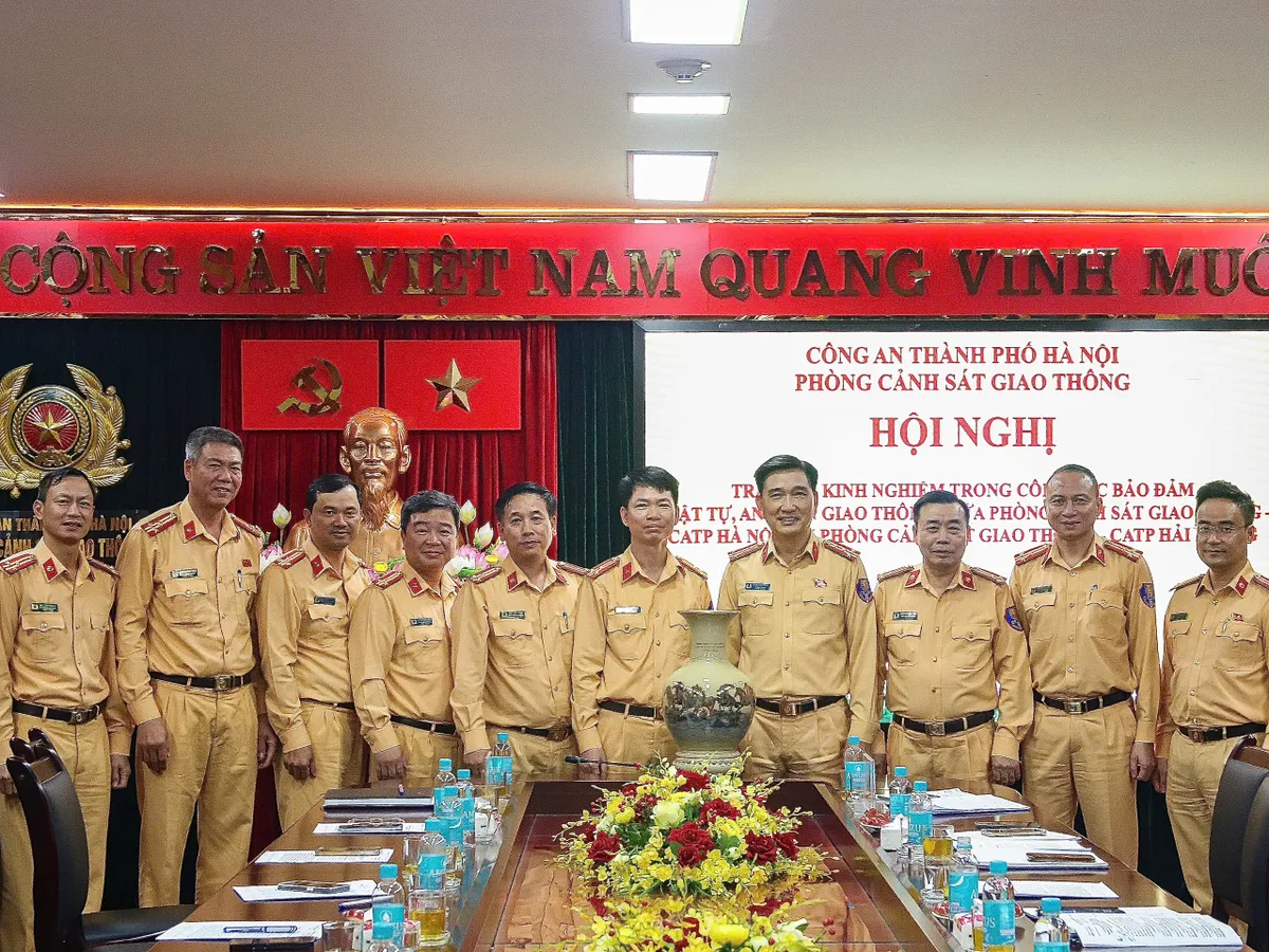 CSGT H&agrave; Nội v&agrave; Hải Ph&ograve;ng trao đổi kinh nghiệm vận h&agrave;nh Trung t&acirc;m điều h&agrave;nh giao th&ocirc;ng th&ocirc;ng minh - Ảnh 4.