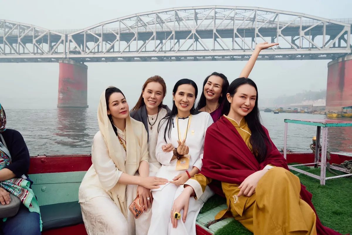 Điểm tin sao Việt: Anh T&uacute; v&agrave; LyLy đi nghỉ dưỡng đầu năm - Ảnh 4.