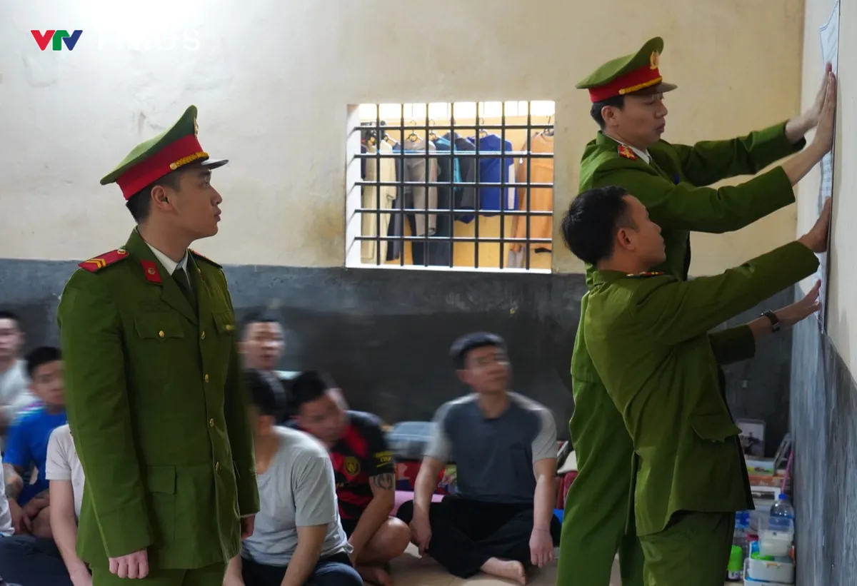 Trại tạm giam số 1 C&ocirc;ng an tỉnh Th&aacute;i Nguy&ecirc;n sẵn s&agrave;ng cho ng&agrave;y hội bầu cử của những cử tri "đặc biệt" - Ảnh 1.