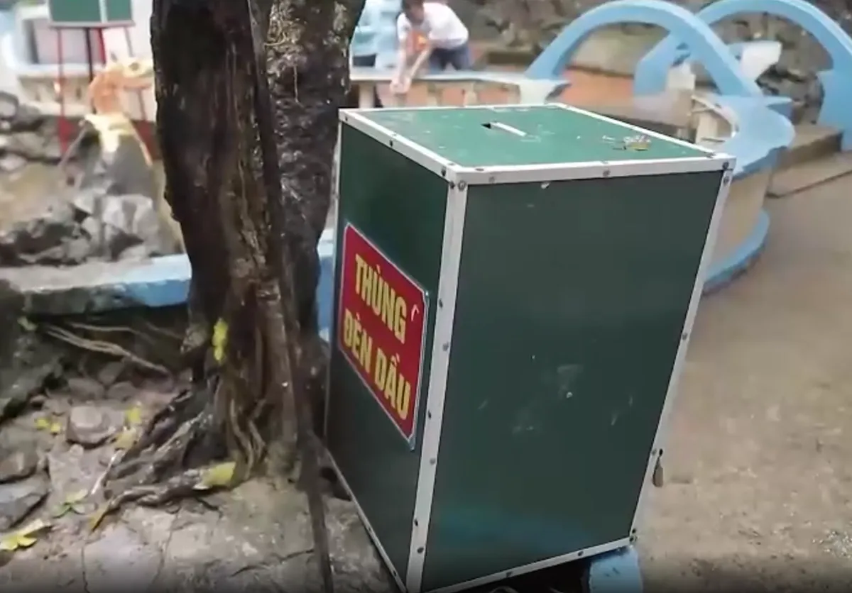 H&eacute; lộ nguồn tiền c&ocirc;ng đức tại c&aacute;c khu di t&iacute;ch - Ảnh 11.