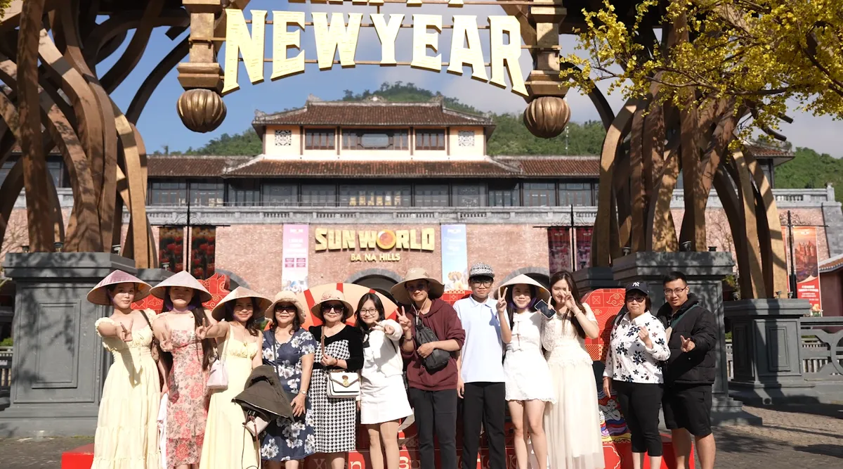 B&agrave; N&agrave; Hills thu h&uacute;t du kh&aacute;ch miền Trung &ndash; T&acirc;y Nguy&ecirc;n nhờ ưu đ&atilde;i v&agrave; lễ hội hoa Tulip- Ảnh 1.