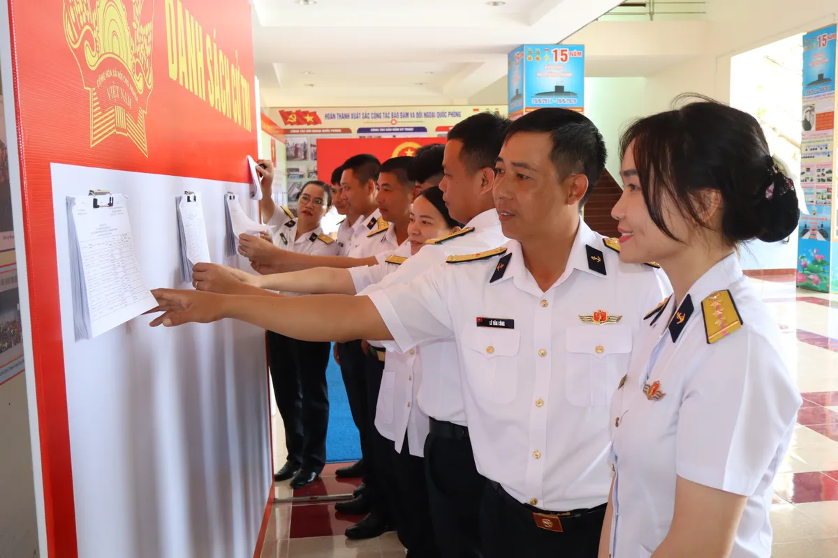 Lữ đo&agrave;n T&agrave;u ngầm 189: Vững v&agrave;ng bản lĩnh nơi biển s&acirc;u, hướng về ng&agrave;y hội lớn - Ảnh 1.
