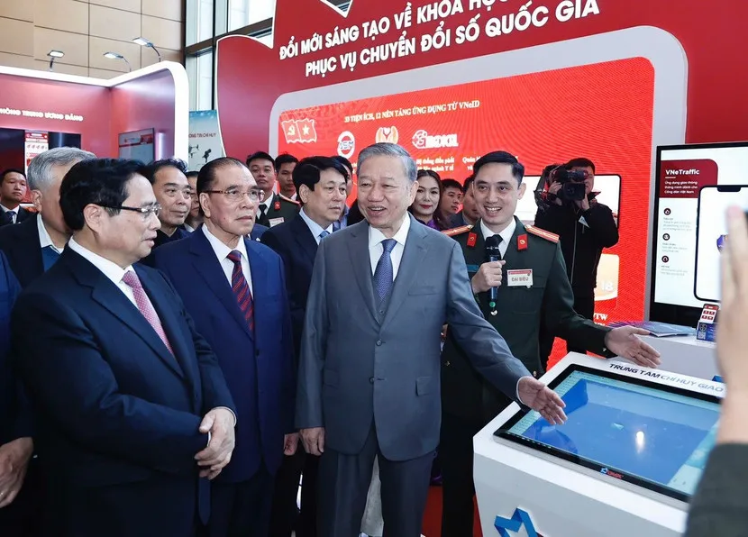 Tăng tốc triển khai Nghị quyết 57, đưa ch&iacute;nh s&aacute;ch khoa học c&ocirc;ng nghệ v&agrave;o thực tiễn- Ảnh 1.