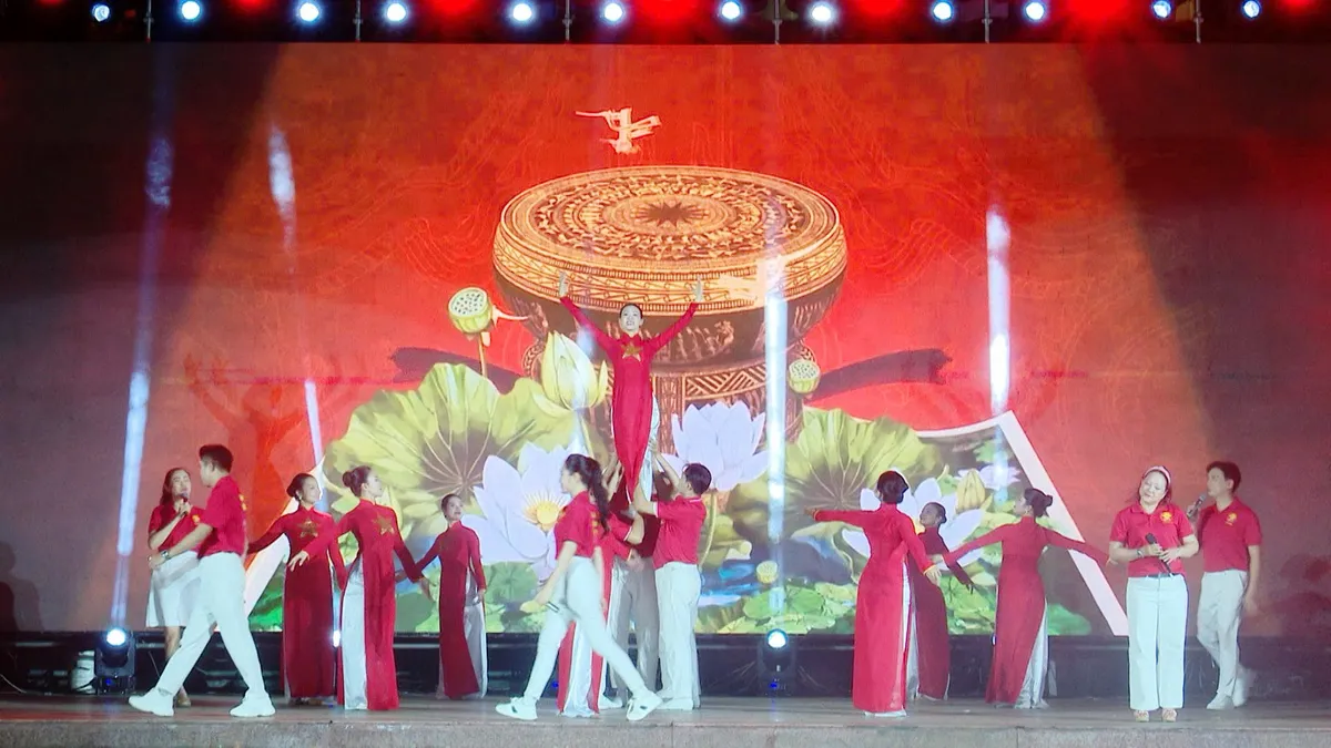 S&ocirc;i nổi Ng&agrave;y hội cử tri trẻ tại TP Hồ Ch&iacute; Minh - Ảnh 3.