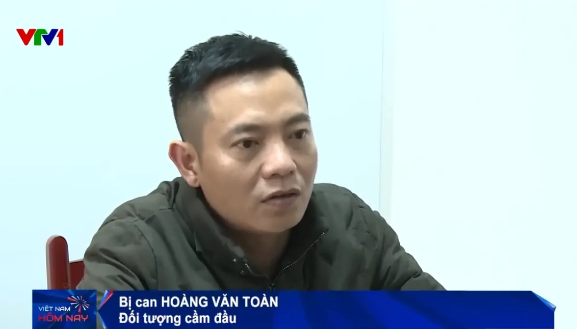 Đường d&acirc;y thuốc xương khớp giả Ho&agrave;ng Minh Đường: Sản xuất thuốc theo c&ocirc;ng thức tự nghĩ- Ảnh 1.