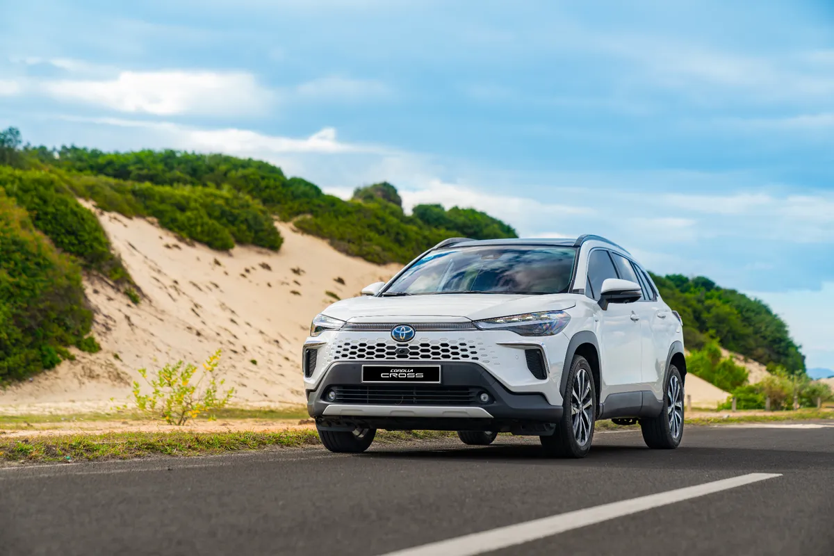 Corolla Cross hybrid chiếm tỷ trọng lớn trong doanh số, t&iacute;n hiệu t&iacute;ch cực đầu năm 2026 - Ảnh 1.