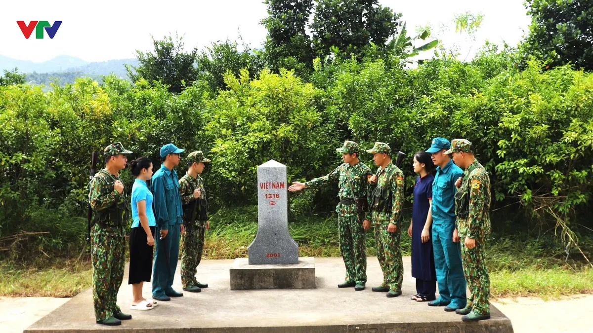 X&atilde; bi&ecirc;n giới Quảng Ninh đảm bảo an ninh, an to&agrave;n sẵn s&agrave;ng cho ng&agrave;y bầu cử - Ảnh 7.