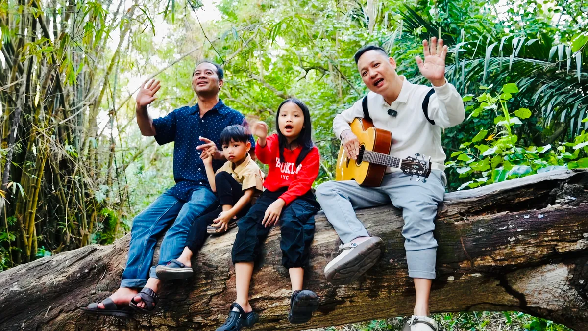 Nhạc sĩ Nguyễn Hải Phong chia sẻ về h&agrave;nh tr&igrave;nh c&ugrave;ng con sau "Cha con vạn dặm"- Ảnh 1.